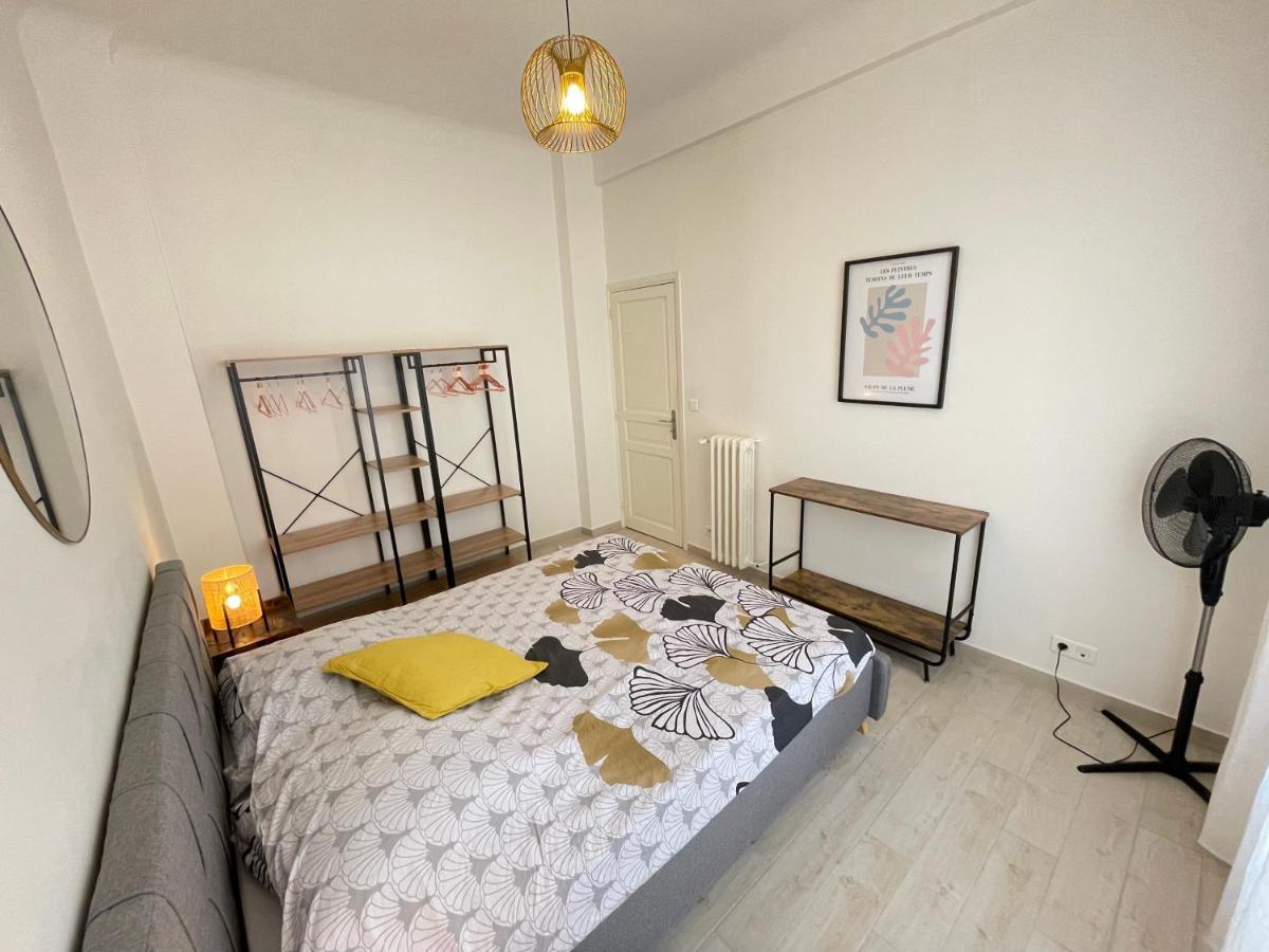 Apartment Renting - Penchienatti - Spacious - 2 Bedrooms - King Bed - View Heart Of Nizza